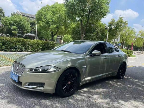 r219533-jaguar-xf-2014_0