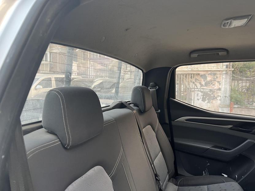 r219580-saic-maxus-t60-2018_0
