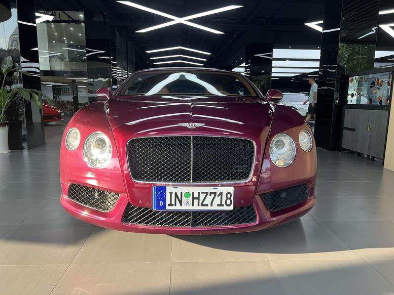 r219647-bentley-continental-2015_0