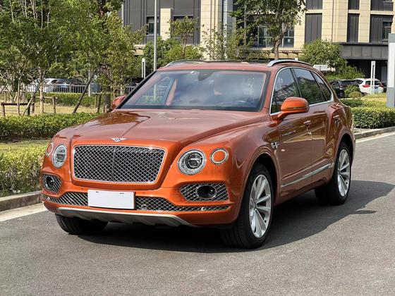 r219682-bentley-bentayga-2017_0