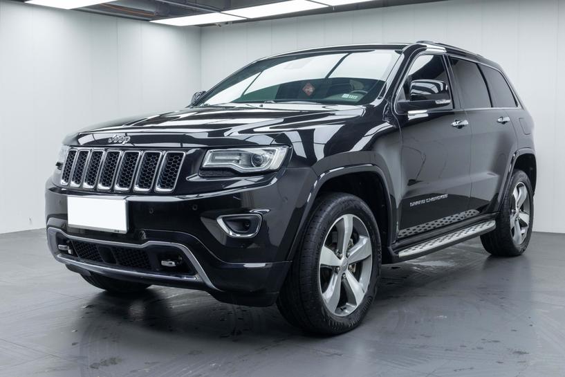r219684-jeep-grand-cherokee-2017_0