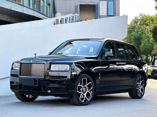 r219705-rolls-royce-cullinan-2020_0