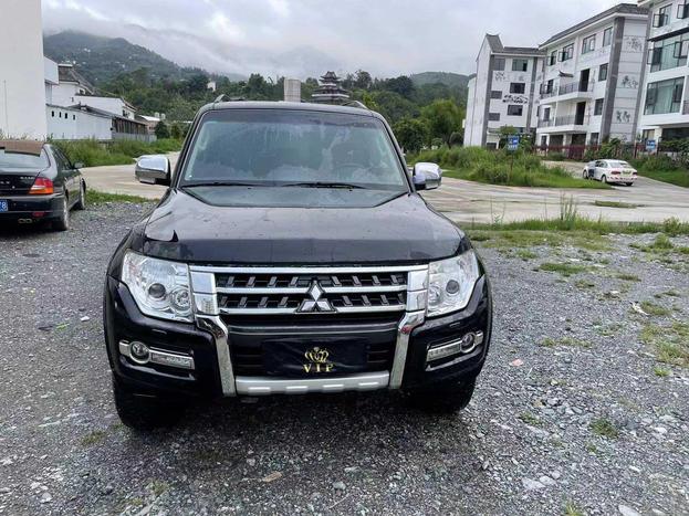r219843-mitsubishi-pajero-2020_0