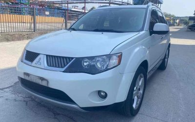 r219845-mitsubishi-outlander-2008_0