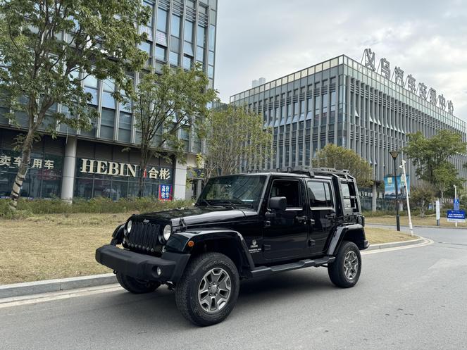 r219862-jeep-wrangler-2015_0