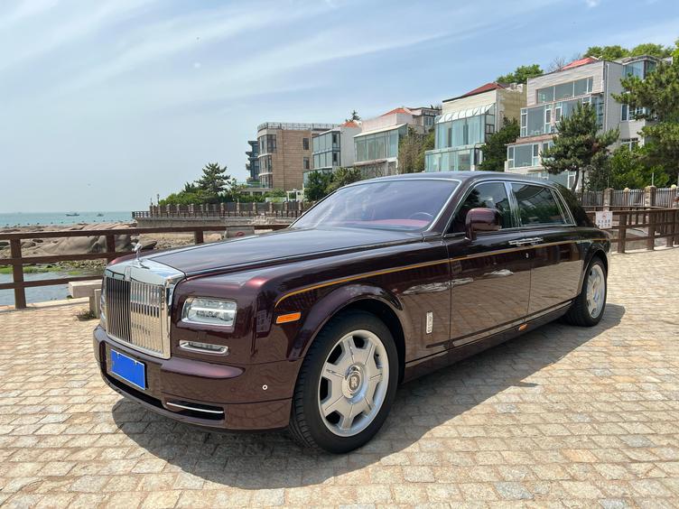 r219916-rolls-royce-phantom-2016_0