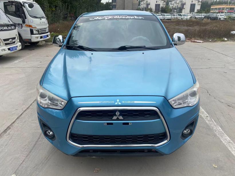 r219920-mitsubishi-asx-2013_0