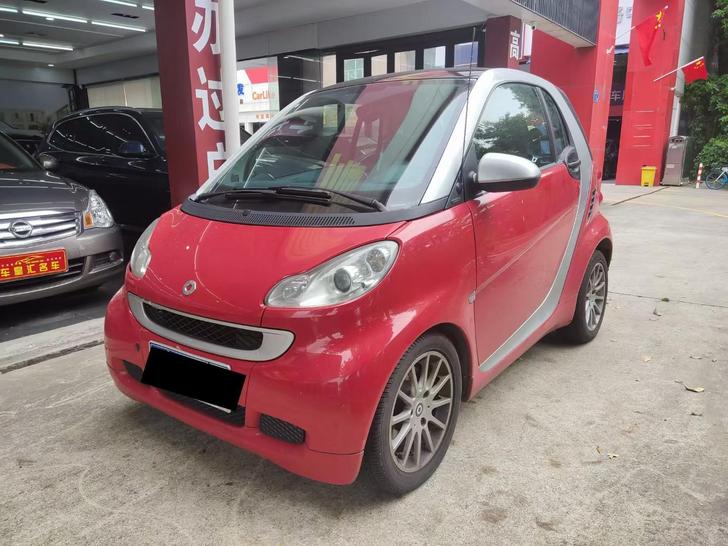r219923-smart-fortwo-2011_0