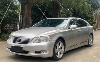 r219925-lexus-ls-2011_0