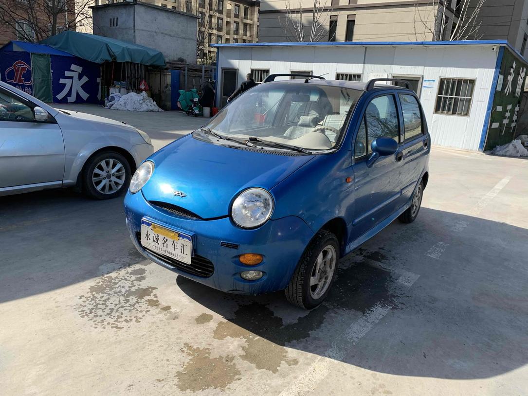 r219928-chery-qq3-2013_0