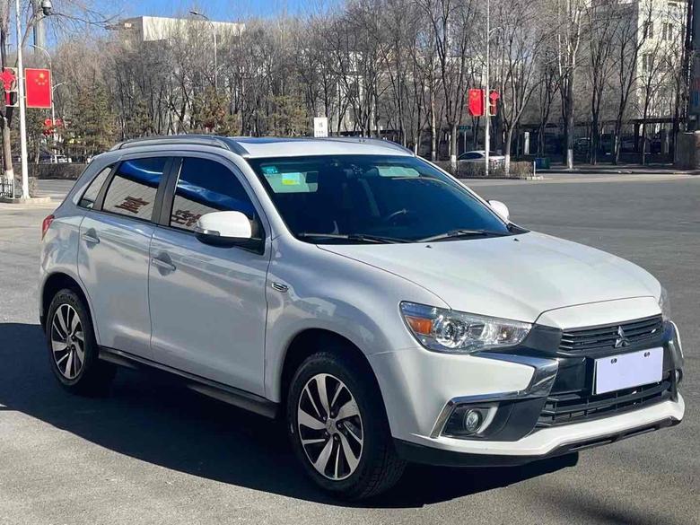 r219933-mitsubishi-asx-2018_0