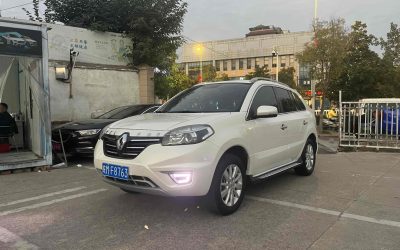 r219948-renault-koleos-2015_0