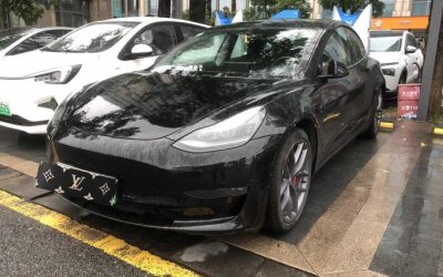 r219964-tesla-model-3-2021_0