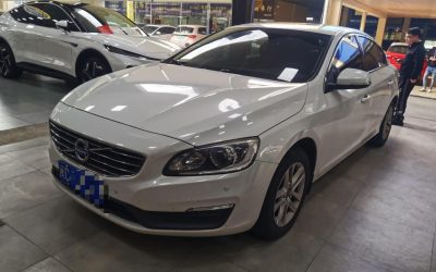 r219987-volvo-s60-2016_0