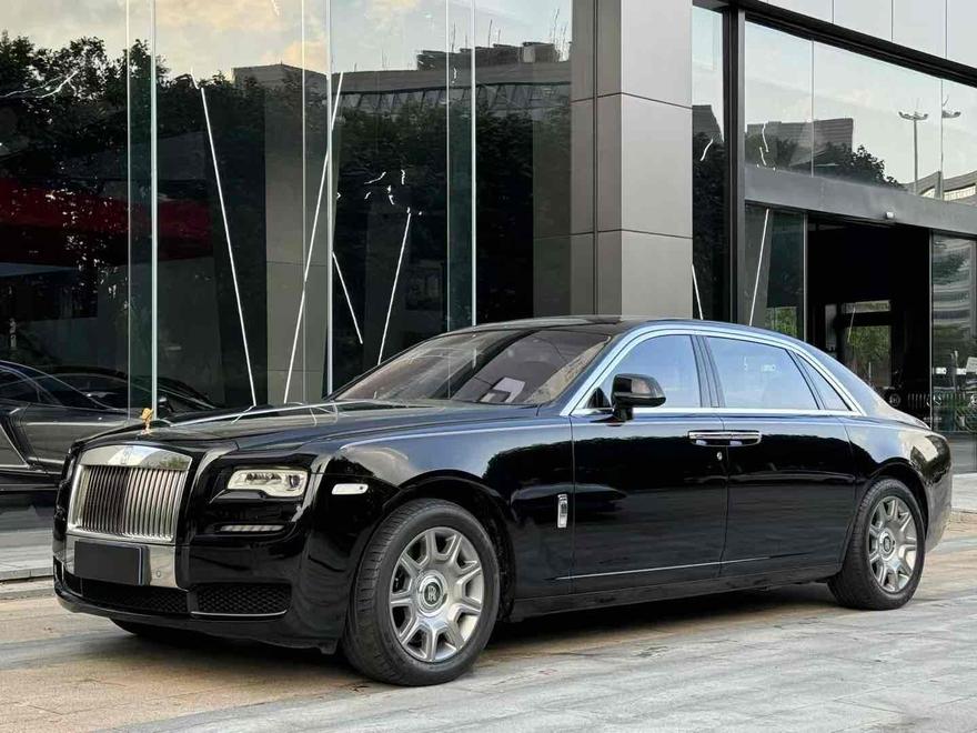 r219994-rolls-royce-ghost-2016_0