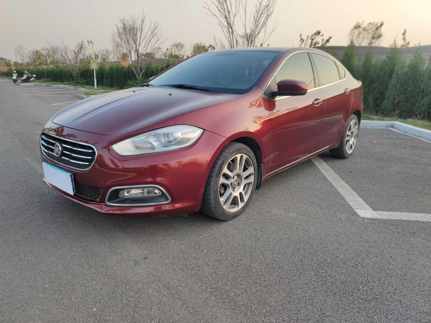 r219996-fiat-viaggio-2014_0