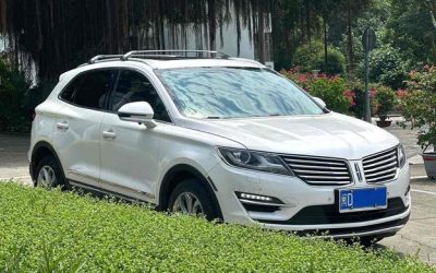 r220006-lincoln-mkc-2018_0
