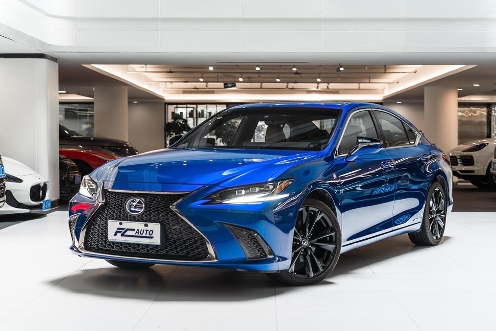 r220273-lexus-es-2021_0