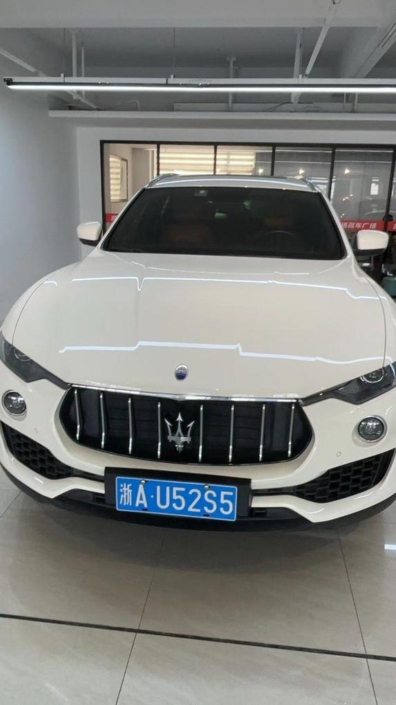 r220283-maserati-levante-2019_0