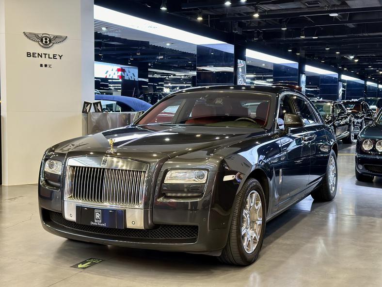 r220303-rolls-royce-ghost-2013_0