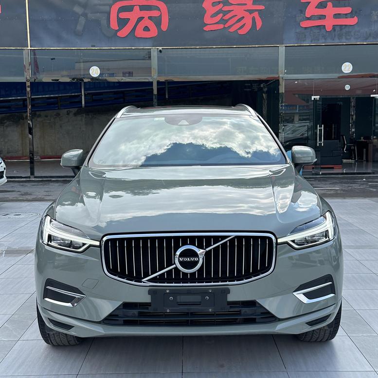 r220347-volvo-xc60-2021_0