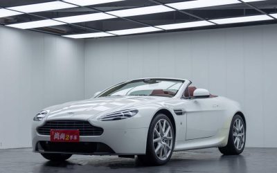 r220377-aston-martin-v8-vantage-2015_0