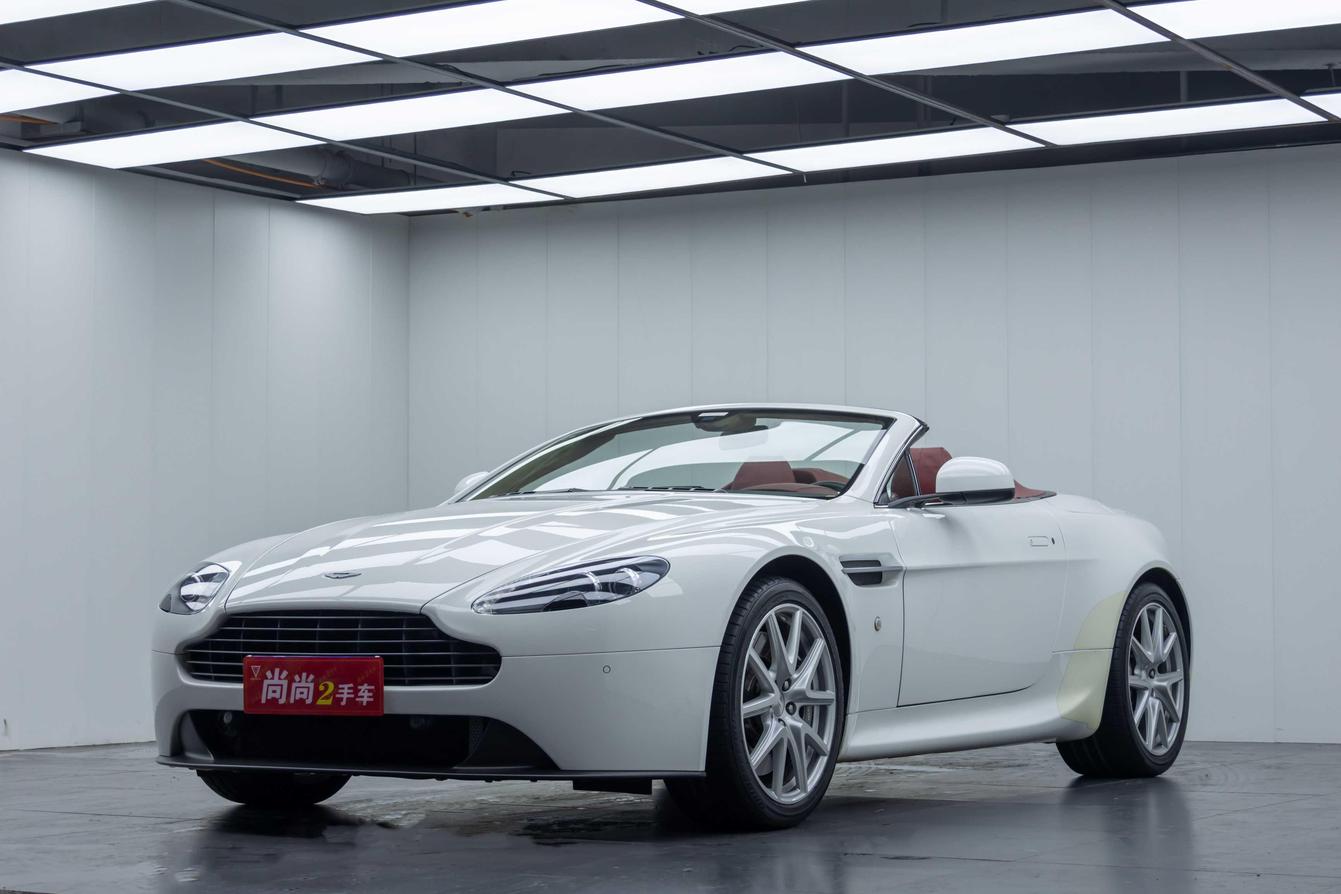 r220377-aston-martin-v8-vantage-2015_0