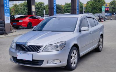 r220381-skoda-octavia-2011_0