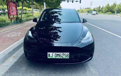 r220447-tesla-model-y-2022_0