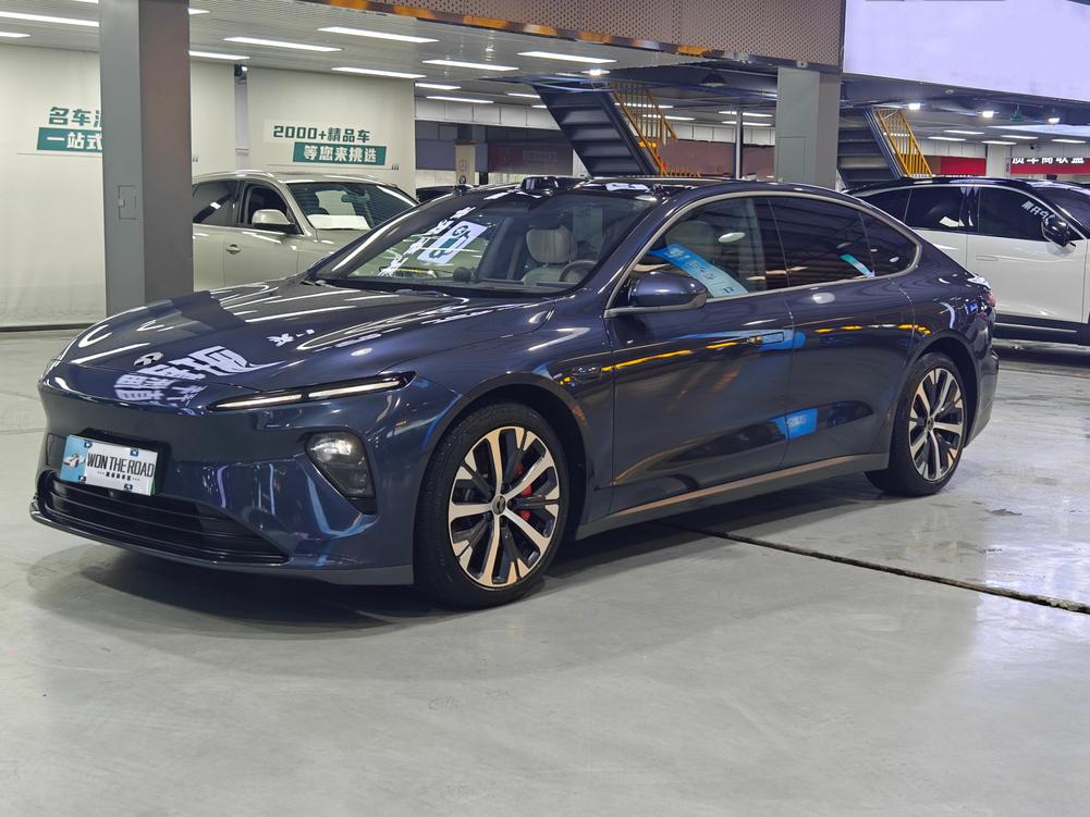 r220477-nio-et7-2022_0