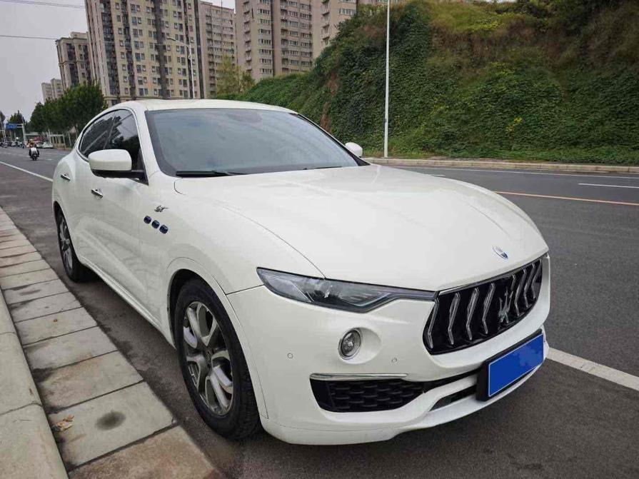 r220483-maserati-levante-2022_0