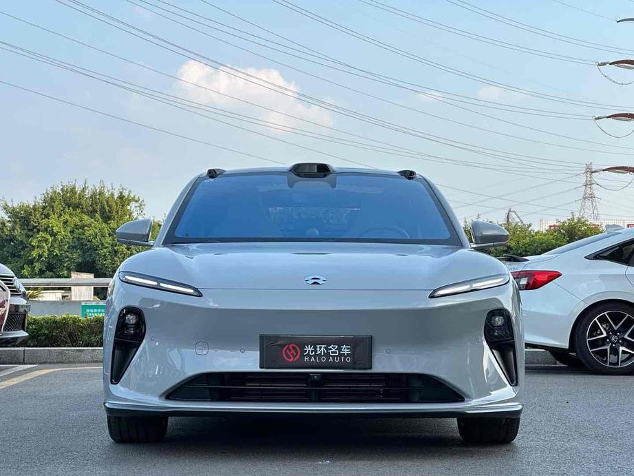 r220498-nio-et5-2024_0
