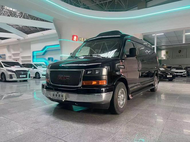r220513-gmc-savana-2011_0