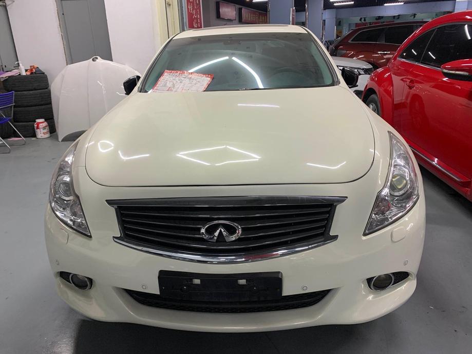 r220553-infiniti-g-series-2011_0