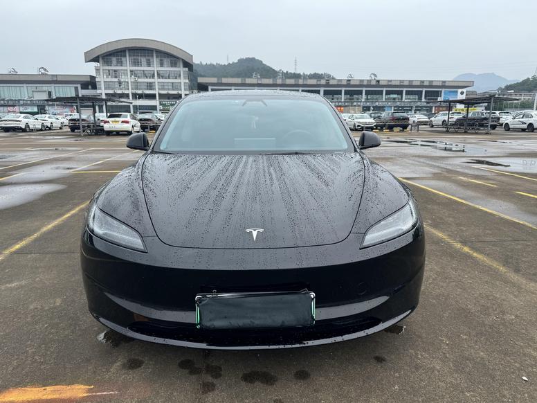 r220588-tesla-model-3-2024_0