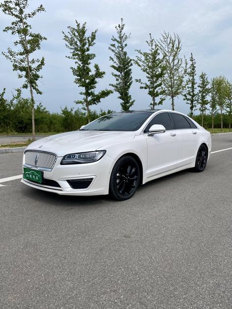 r220597-lincoln-mkz-2020_0