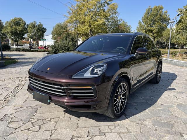 r1013176-porsche-cayenne-2021_0