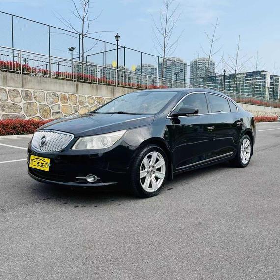 r1013178-buick-lacrosse-2009_0