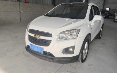 r1013203-chevrolet-trax-2015_0