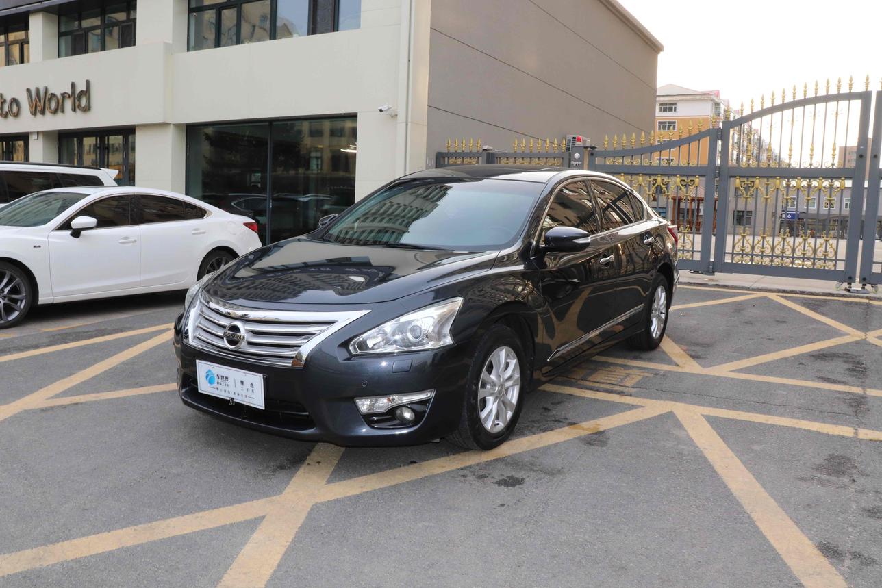 r1013216-nissan-altima-2013_0