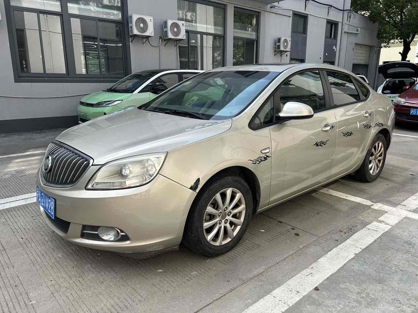r1013222-buick-excelle-gt-2013_0