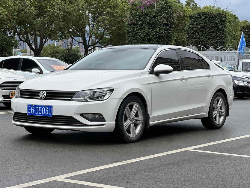 r1013228-volkswagen-lamando-2018_0