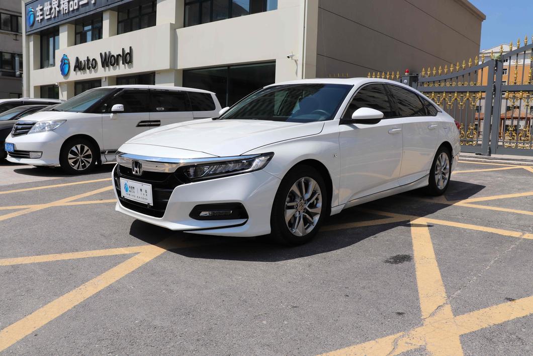 r1013258-honda-accord-2018_0