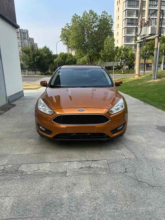 r1013276-ford-focus-2018_0