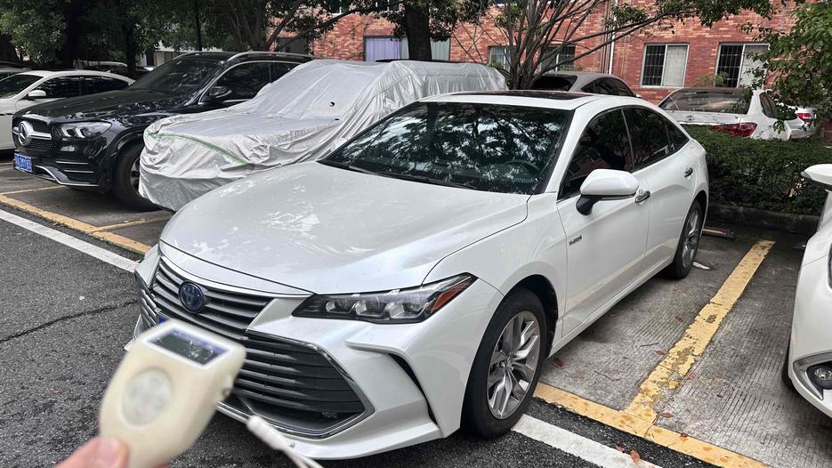 r1013333-toyota-avalon-2022_0