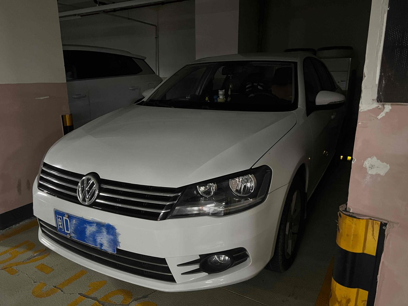 r1013428-volkswagen-bora-2015_0
