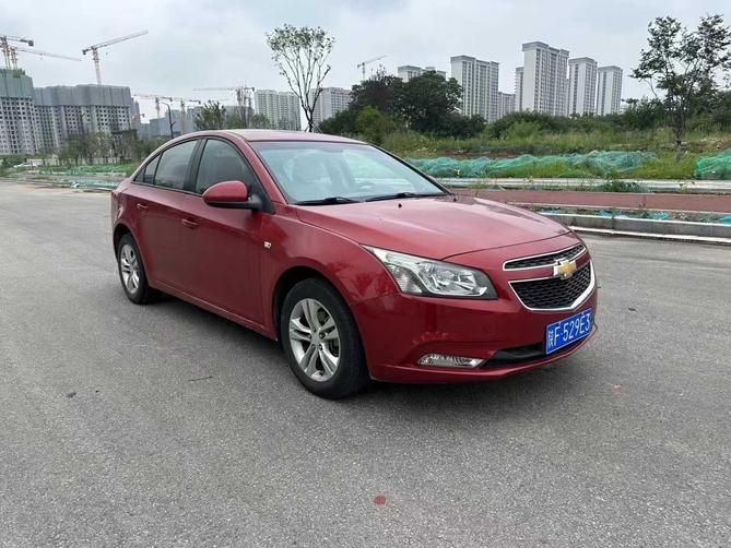r1013433-chevrolet-cruze-2015_0