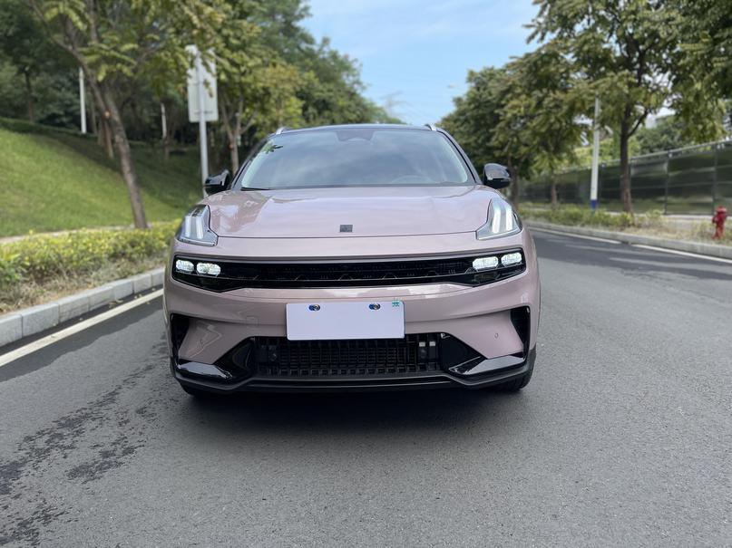 r1013451-geely-icon-2023_0