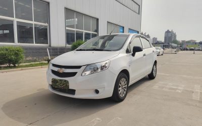 r1013467-chevrolet-sail-2013_0