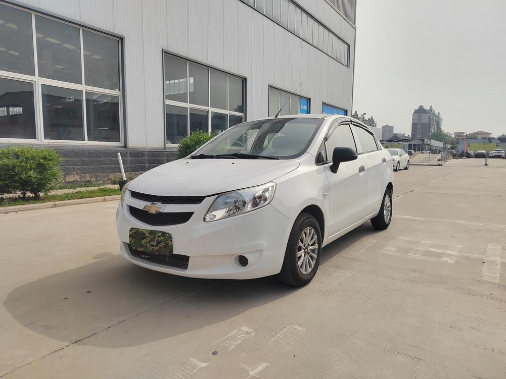 r1013467-chevrolet-sail-2013_0